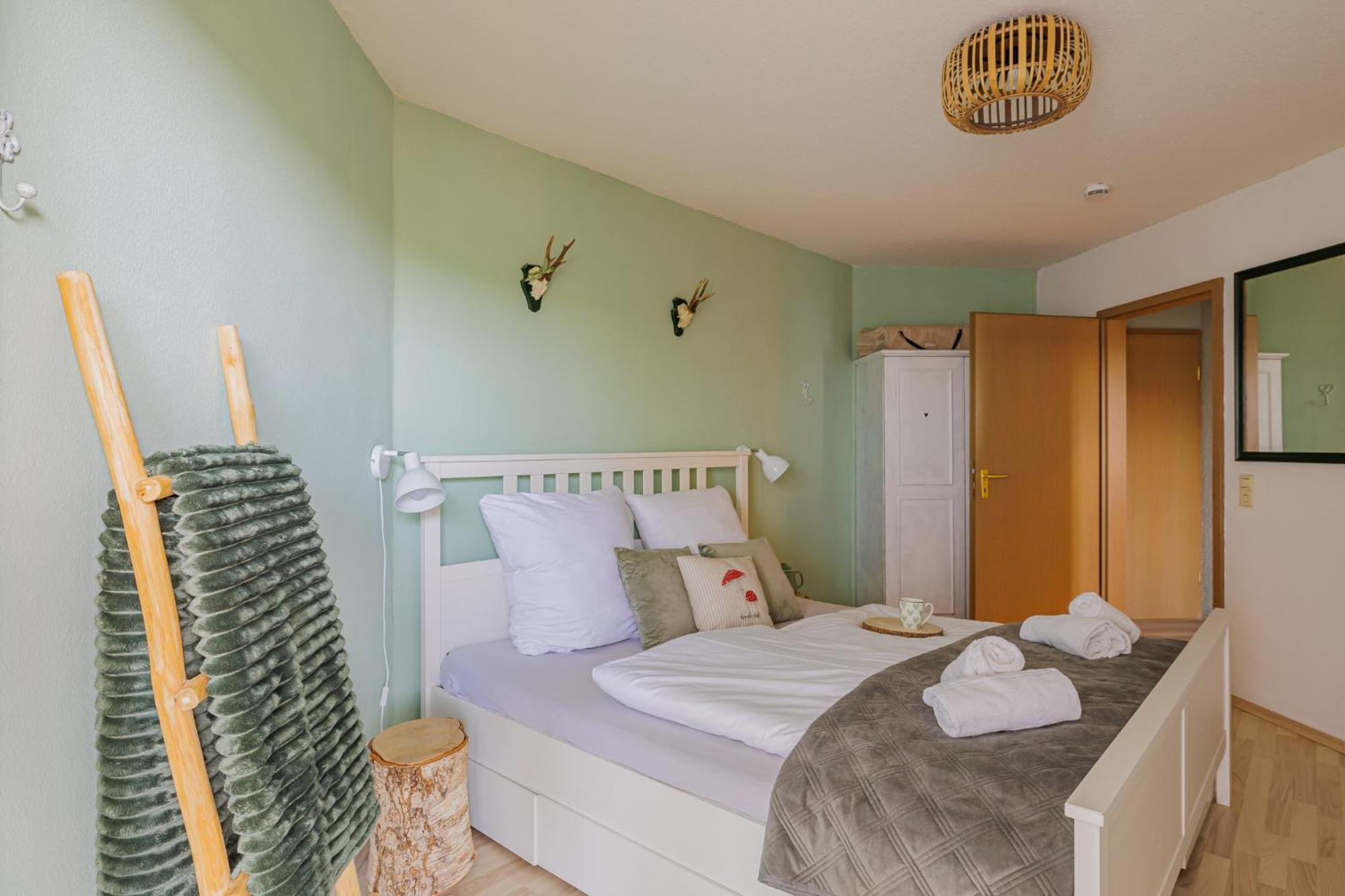 Herzgruen Direkt An Traumhaften Wanderwegen Balkon Mit Toller Aussicht Sauna Im Haus Tiefgarage E-Ladestation Todtnauberg Extérieur photo